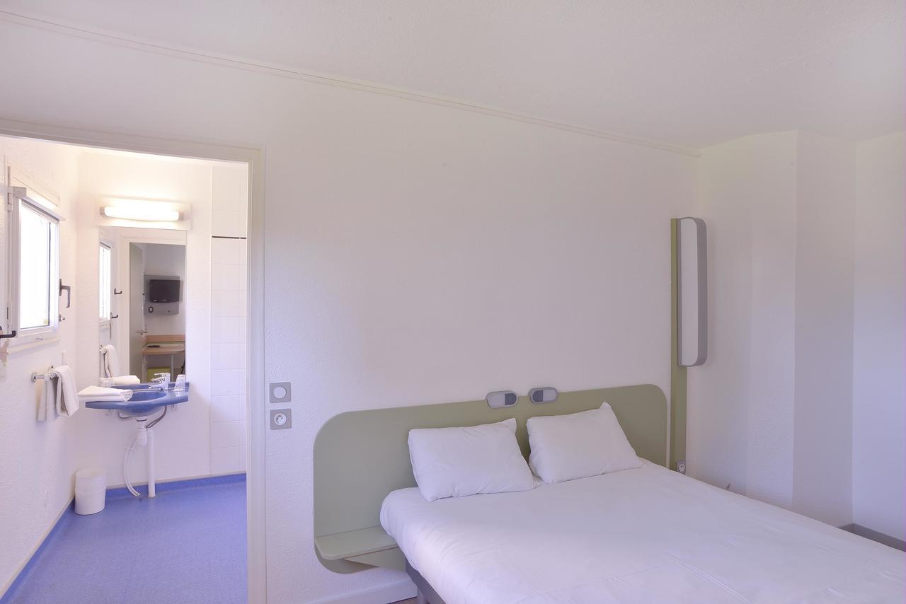 Hotel Ibis Budget Lyon Sud Saint-Fons A7 Bagian luar foto