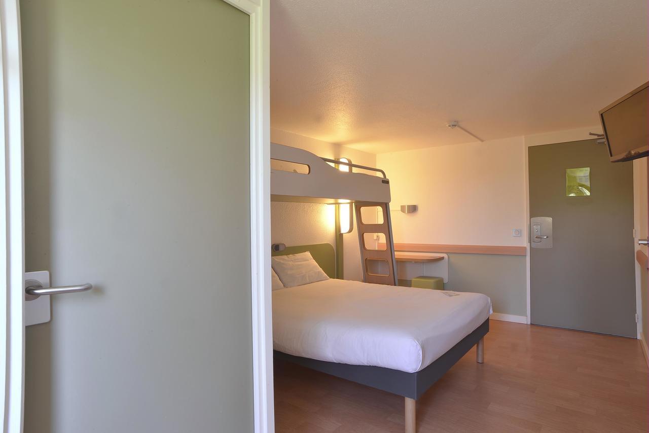 Hotel Ibis Budget Lyon Sud Saint-Fons A7 Bagian luar foto