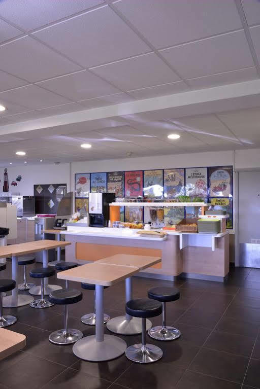 Hotel Ibis Budget Lyon Sud Saint-Fons A7 Bagian luar foto